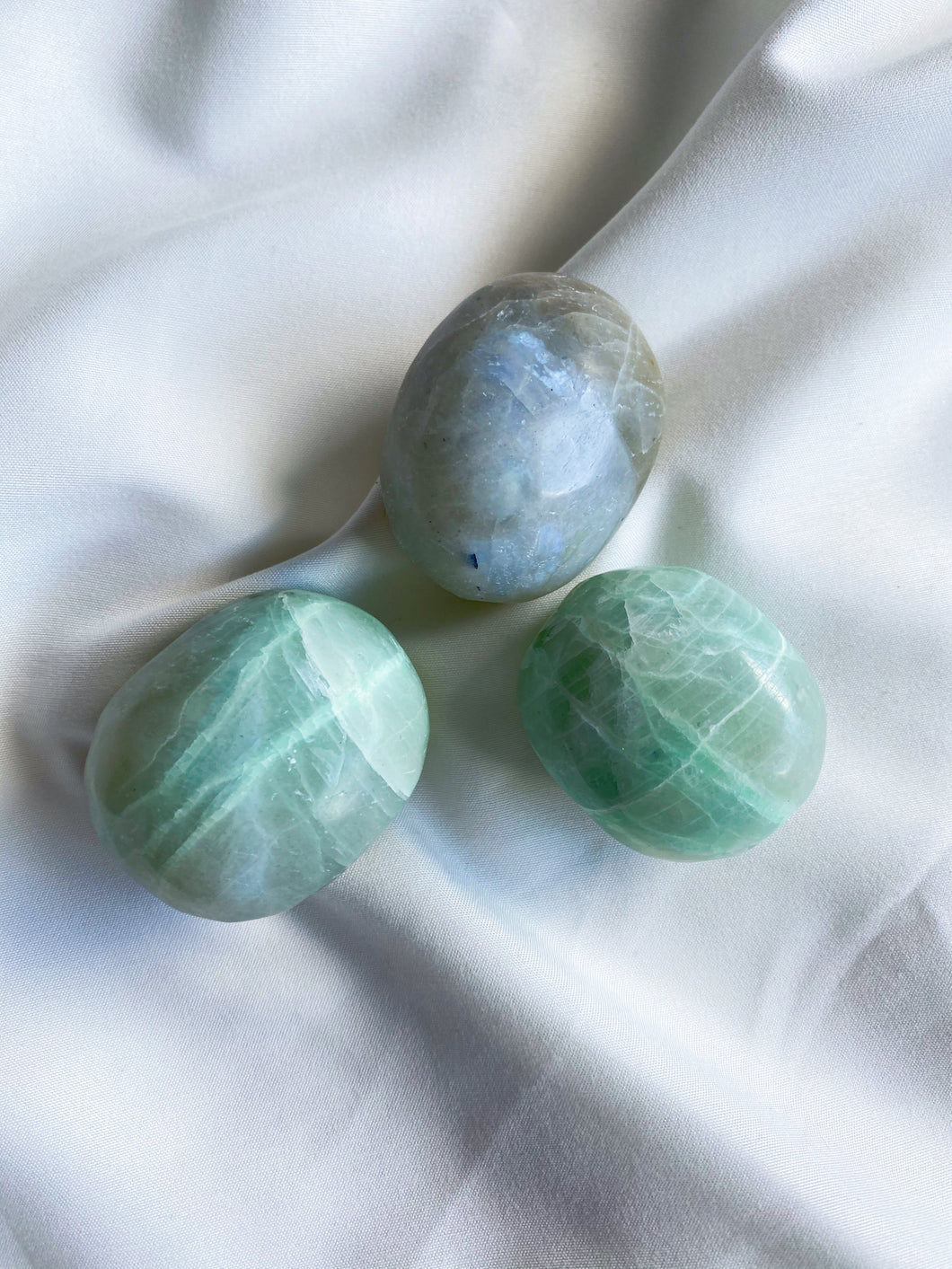 Flashy Mint Garnierite Palmstones