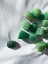 Load image into Gallery viewer, Green Aventurine Tumble